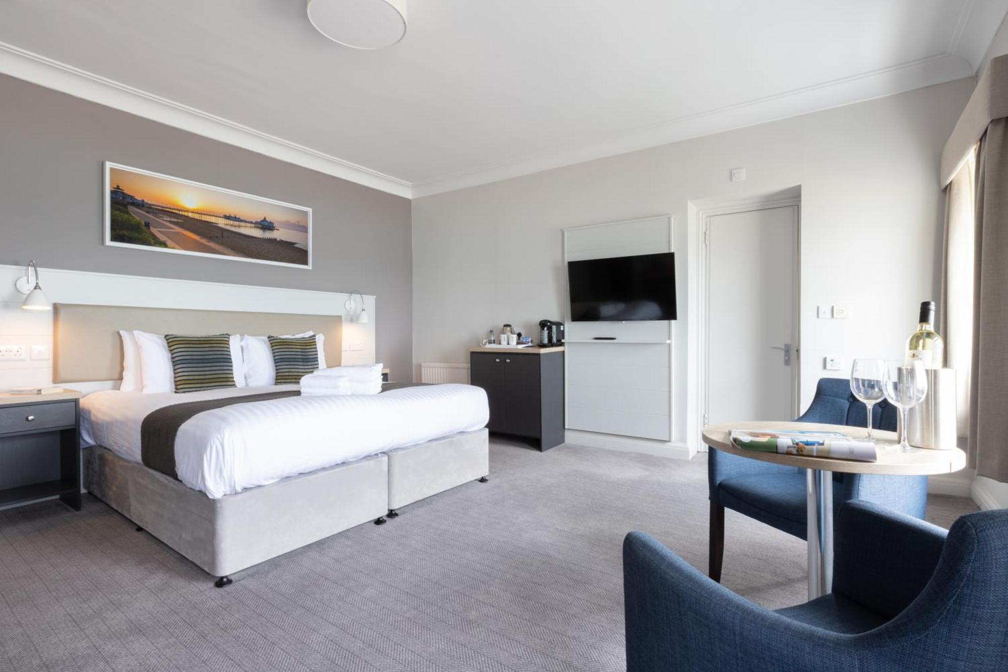 The Burlington Hotel Истборн Екстериор снимка