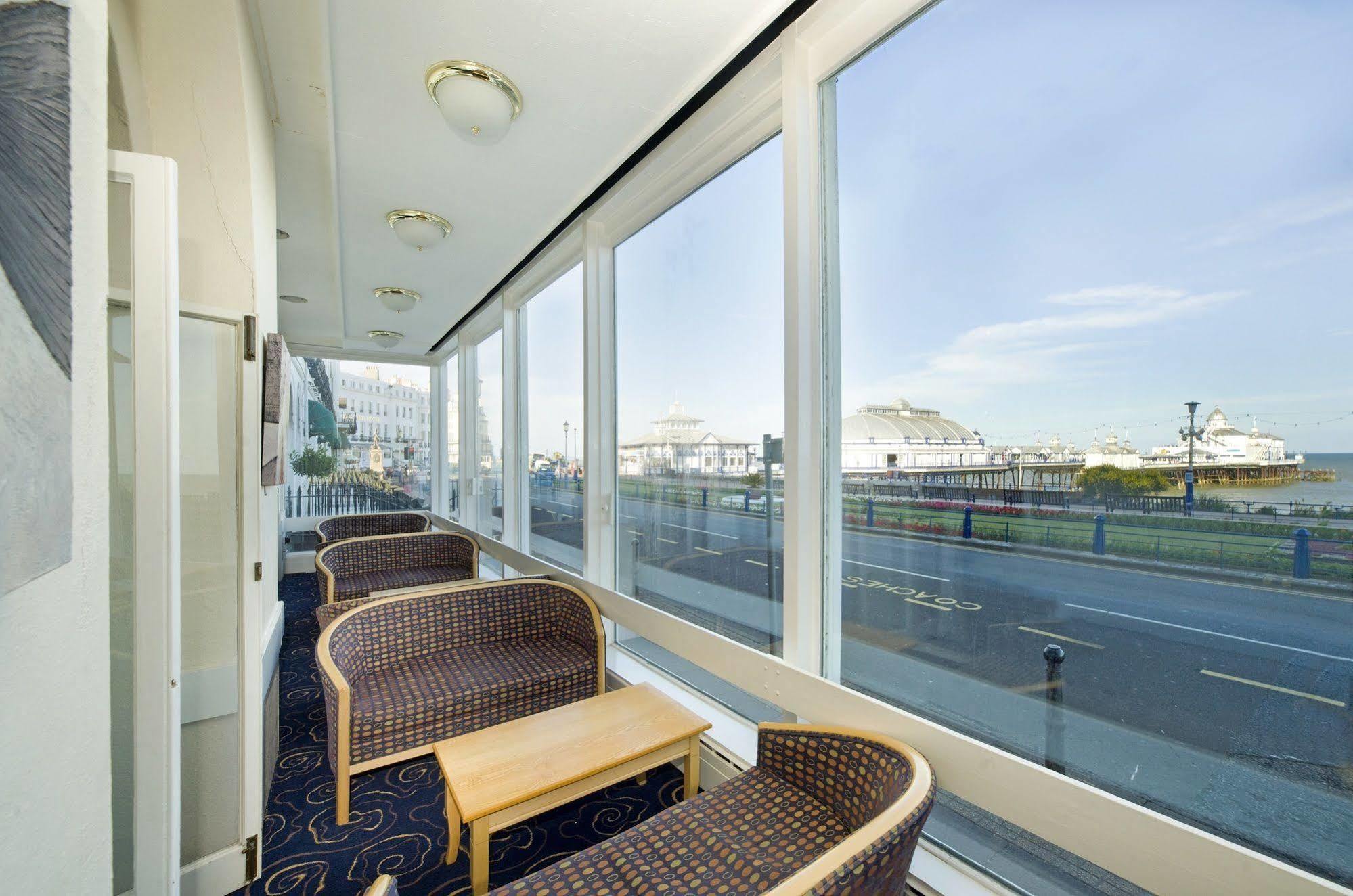 The Burlington Hotel Истборн Екстериор снимка